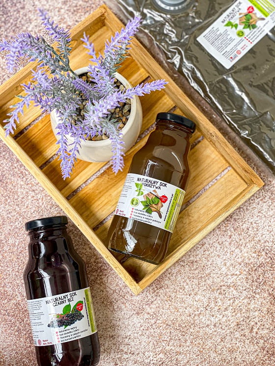 W spółce z naturą sok tłoczony 100% z czarnego bzu - sok w butelkach