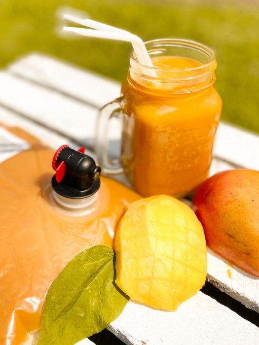 W spółce z naturą sok NFC z mango 100% - sok w szklance